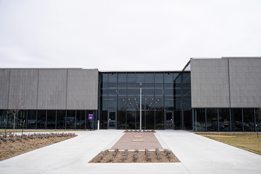 Front door exterior of UNI's Applied Engineering Building
